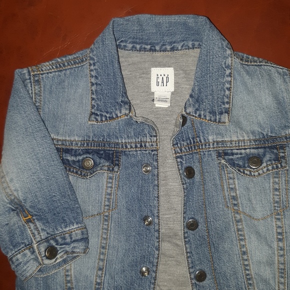 GAP jean jacket - Picture 2 of 3